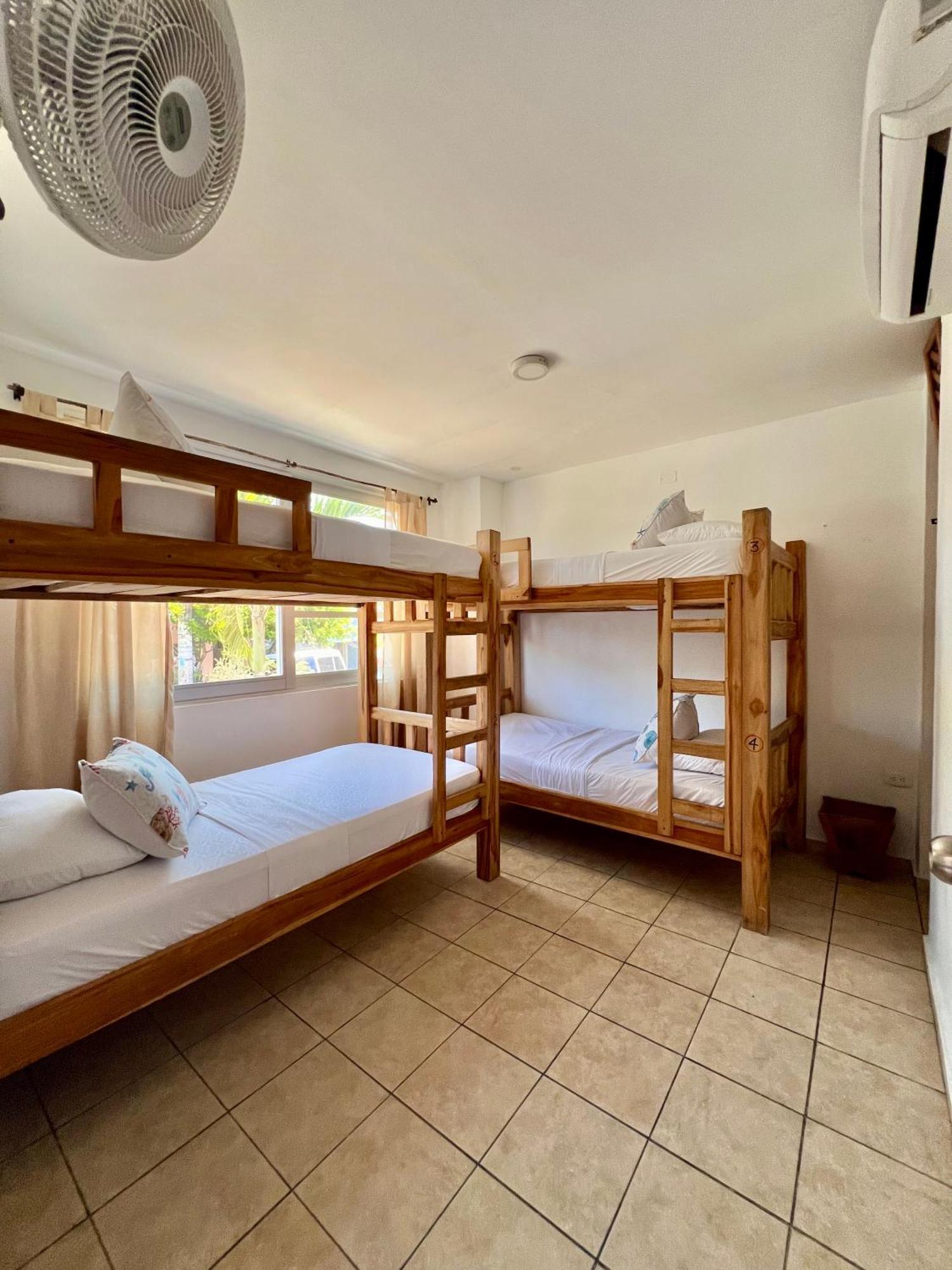Hostel Beach House Rincón 外观 照片