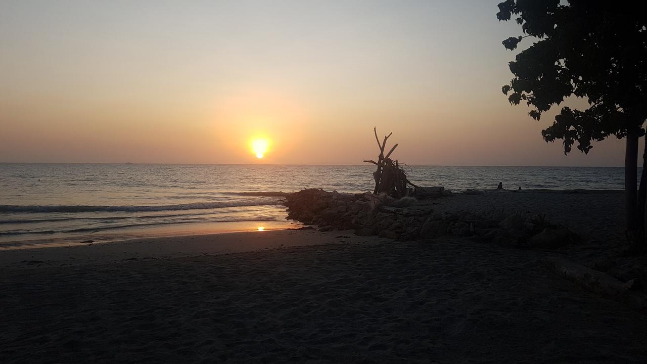 Hostel Beach House Rincón 外观 照片